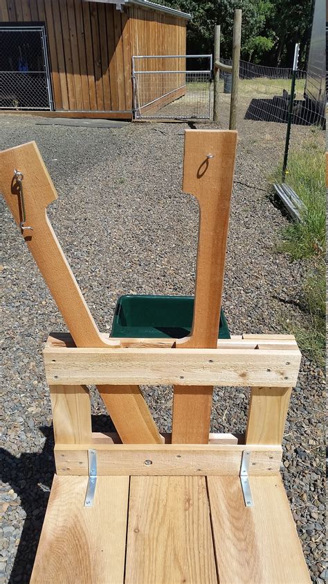 how to build a milking table|10 DIY Goat Milking Stands You Can Make Today (With Pictures)